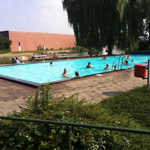 De_Vrijetijdkrant_buitenbaden_en_zwemplassen_Achterhoek_zwembad_het_blauwe_meer_dinxperlo
