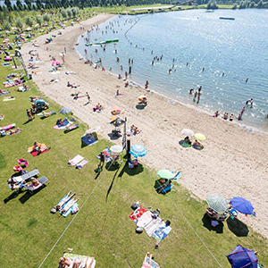 De_Vrijetijdkrant_buitenzwembaden_en_zwemplassen_Utrecht_Recreatiegebied_Down_Under_Nieuwegein_fotograaf_Eric_Kleinberg