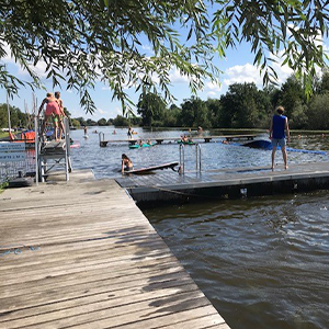 De_Vrijetijdkrant_buitenzwembaden_en_zwemplassen_Utrecht_Zwembad_de_Meent